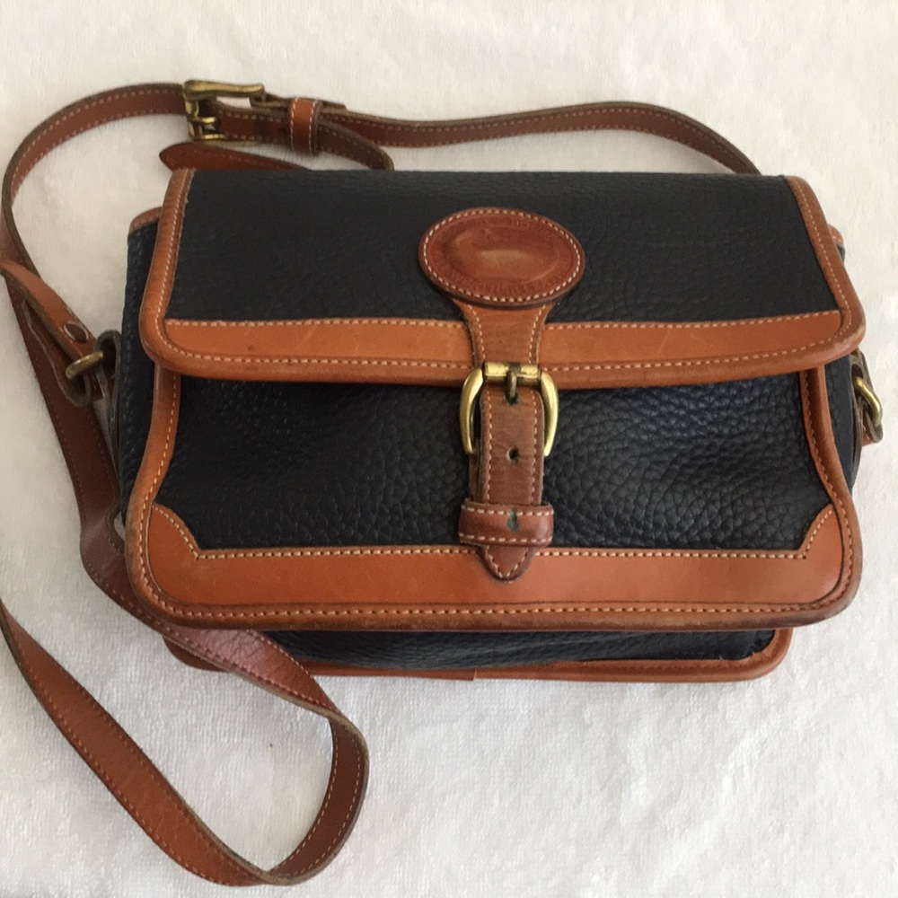 Dooney & Bourke Purse